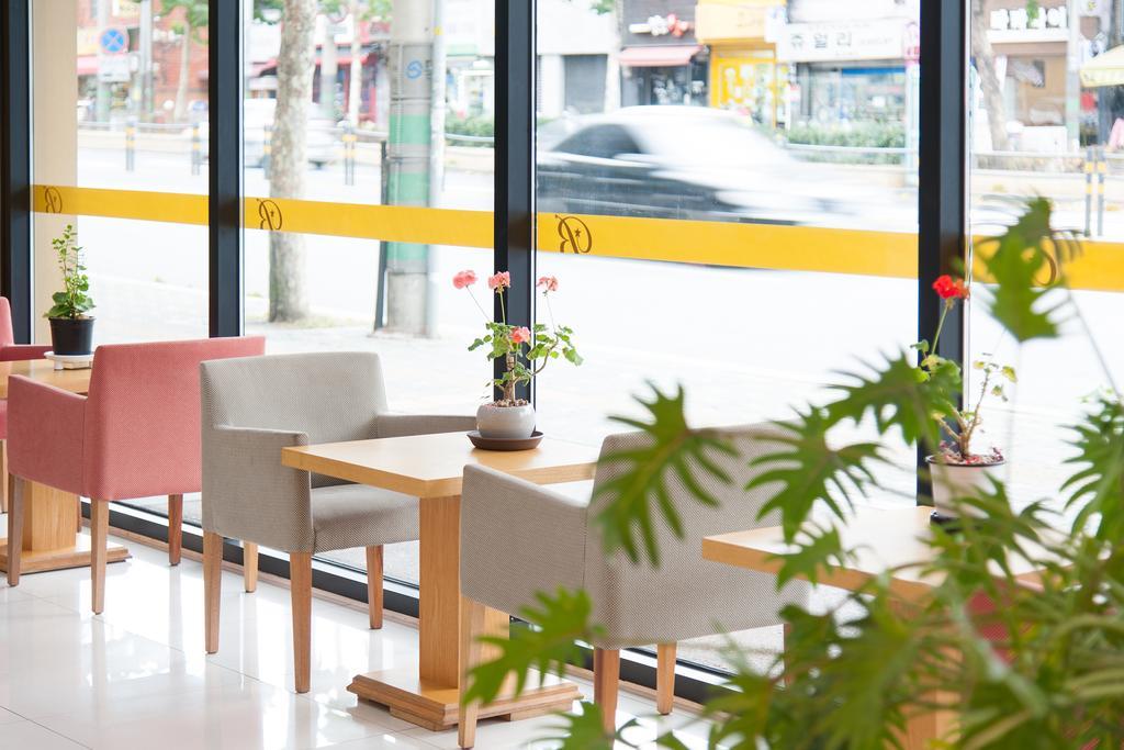 Benikea Hotel Flower Seoul Exterior foto